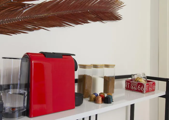 2 Min Walk To Main Square - Click For Info Skopje